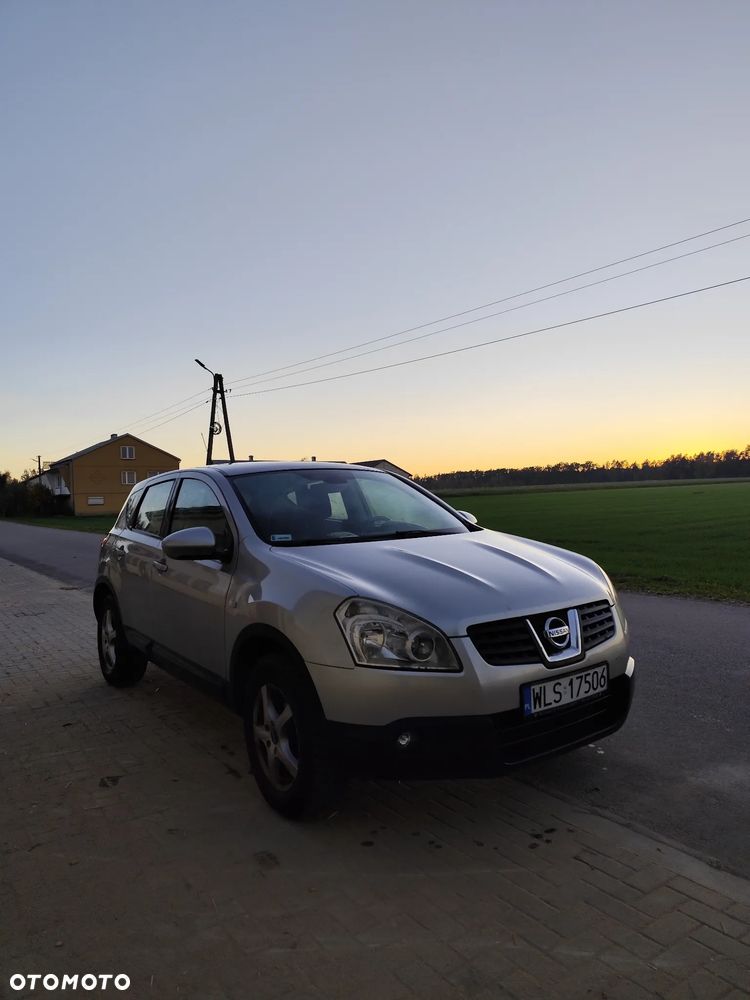 Nissan Qashqai - 2