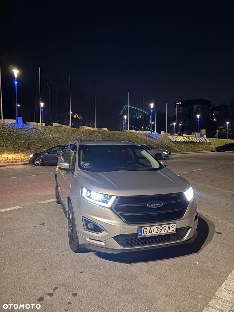 Ford Edge 2.0 TDCi Twin-Turbo 4WD Sport - 3