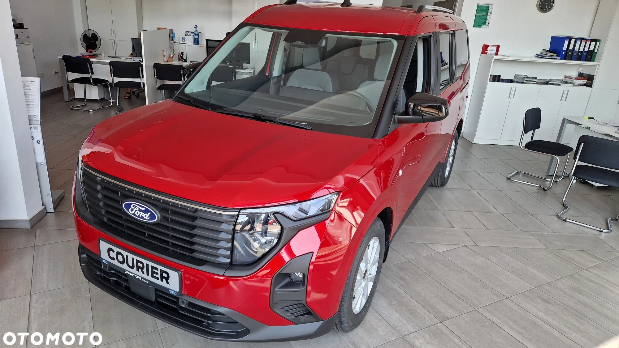 Ford Tourneo Courier 1.0 EcoBoost Titanium - 12