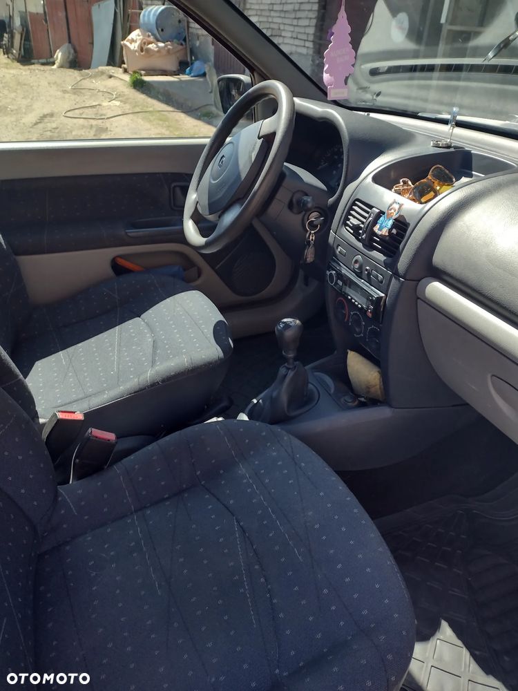 Renault Clio 1.2 16V Extreme - 8