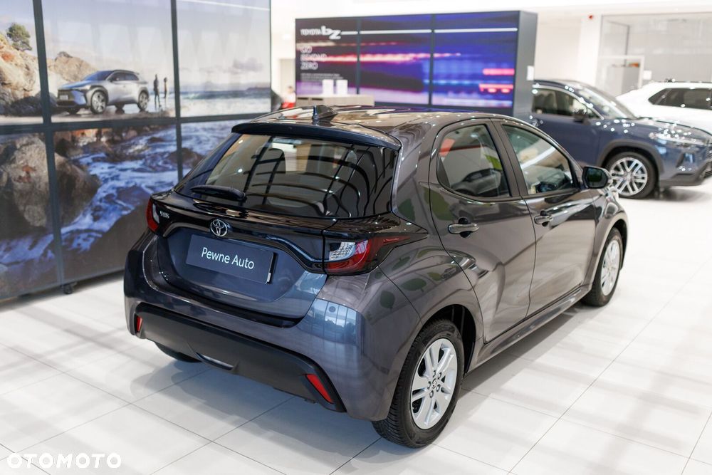 Toyota Yaris 1.5 Comfort - 24