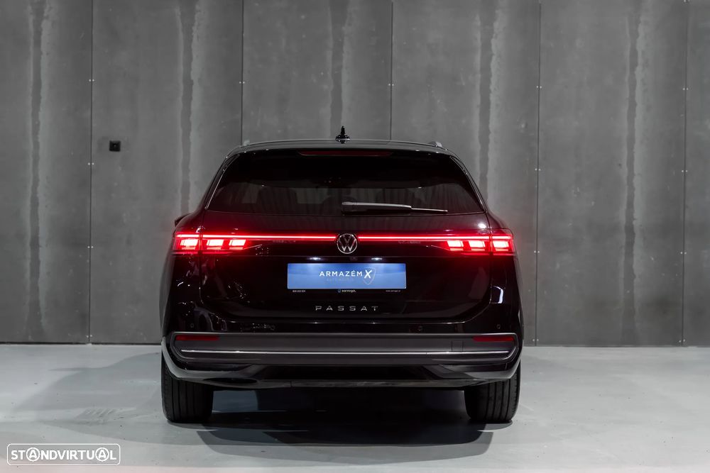 VW Passat Variant 2.0 TDi Business DSG - 6