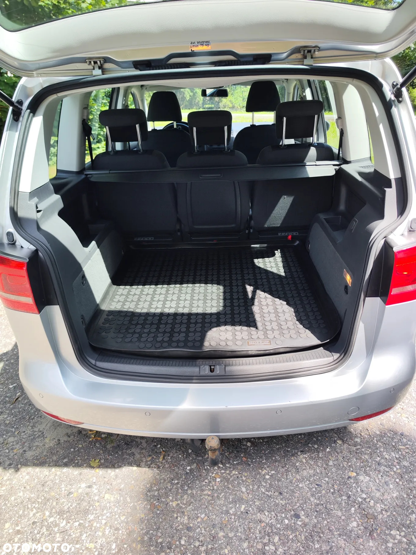 Volkswagen Touran - 18