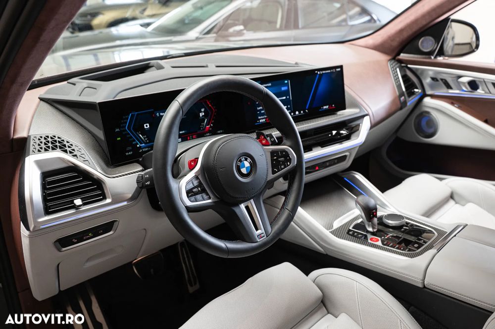 BMW XM 50e - 7