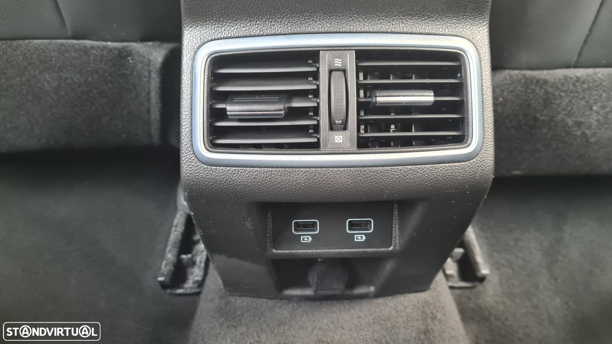 Renault Mégane 1.5 Blue dCi Intens EDC - 47