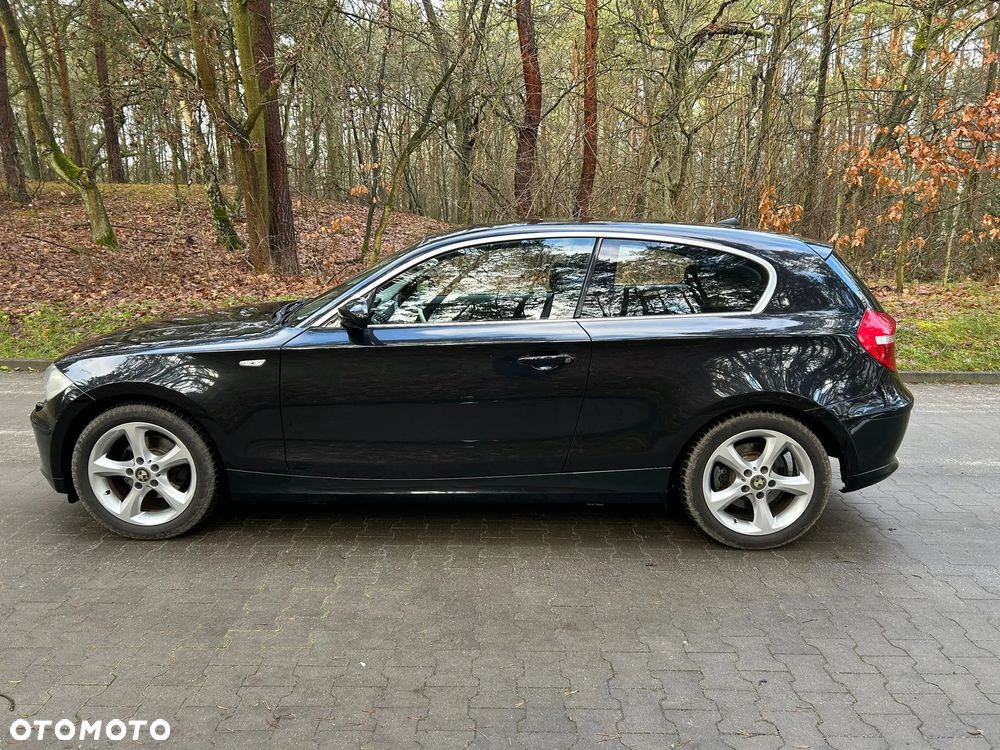 BMW Seria 1 118d DPF - 3