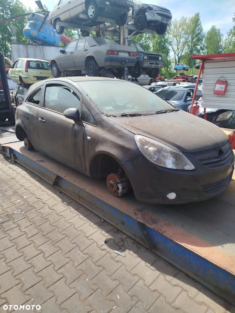 Opel Corsa D na części. - 2