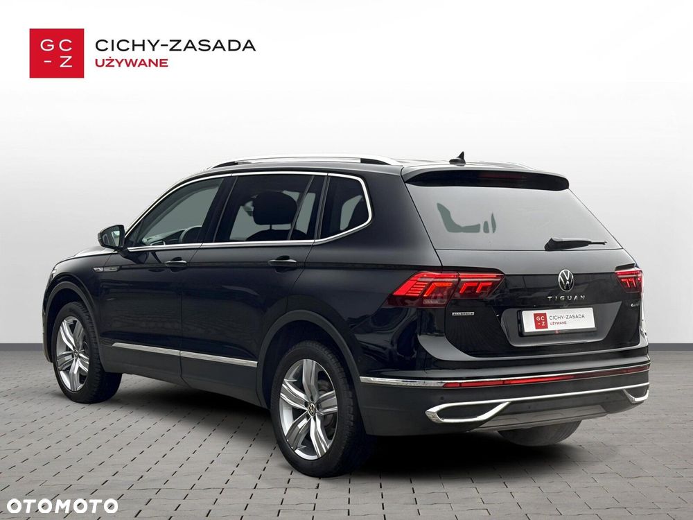 Volkswagen Tiguan 2.0 TDI SCR 4Mot Elegance DSG - 4