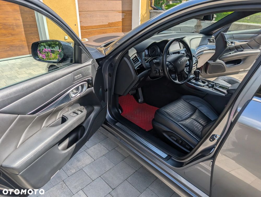 Infiniti Q70 2.2d Sport - 8