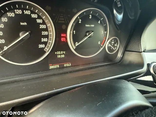 BMW Seria 5 520d Touring - 7