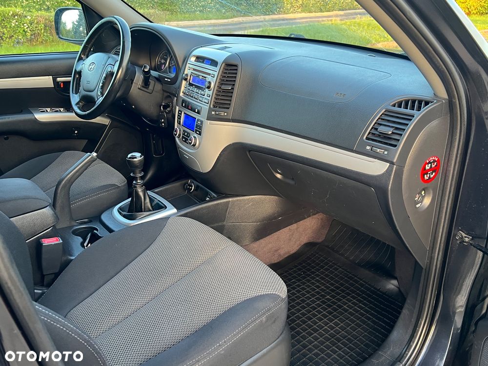 Hyundai Santa Fe 2.7 V6 2WD GLS - 19