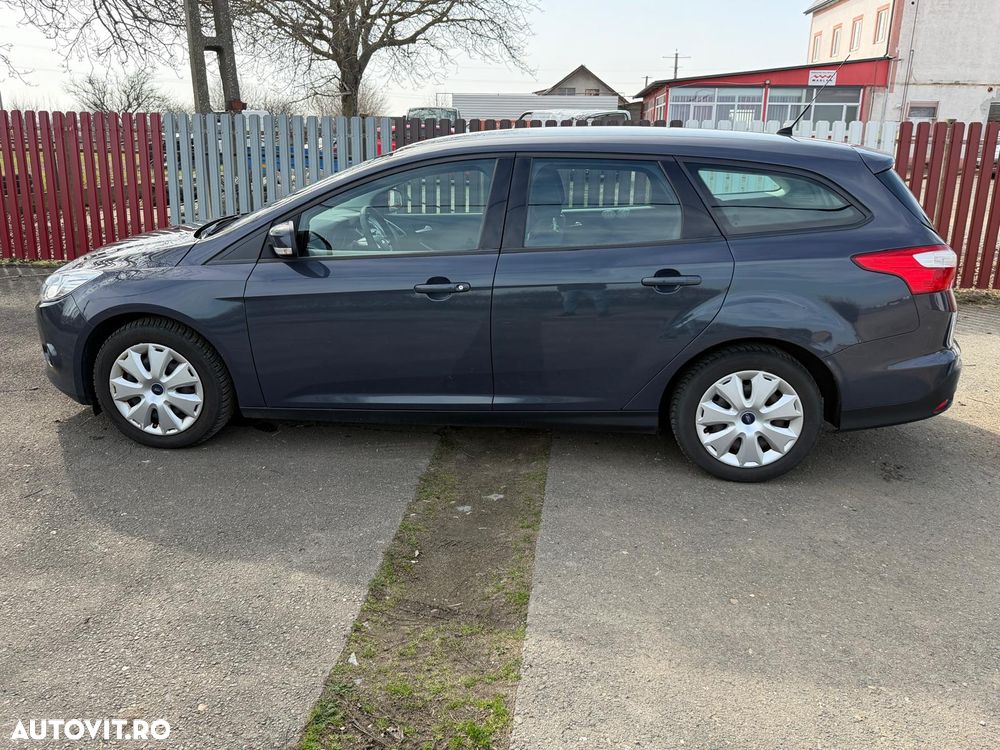 Ford Focus - 11