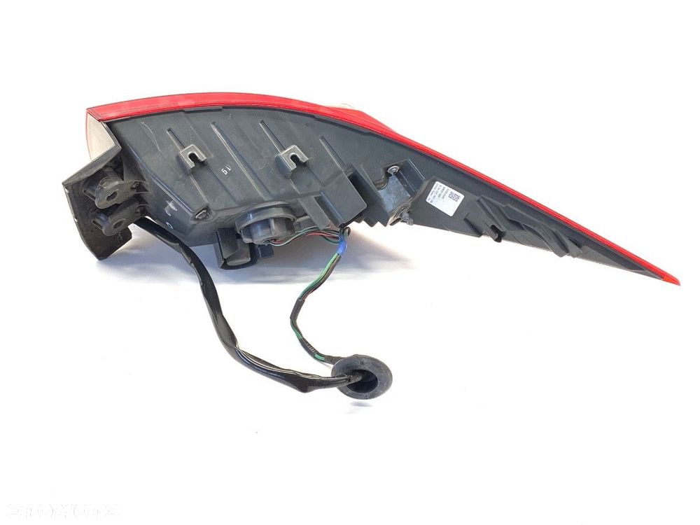 LAMPA PRAWY TYŁ  LEXUS IS III (_E3_) 2013 - 2022 200t (ASE30) 180 kW [245 KM] benzyna 2015 - 2022 - 2