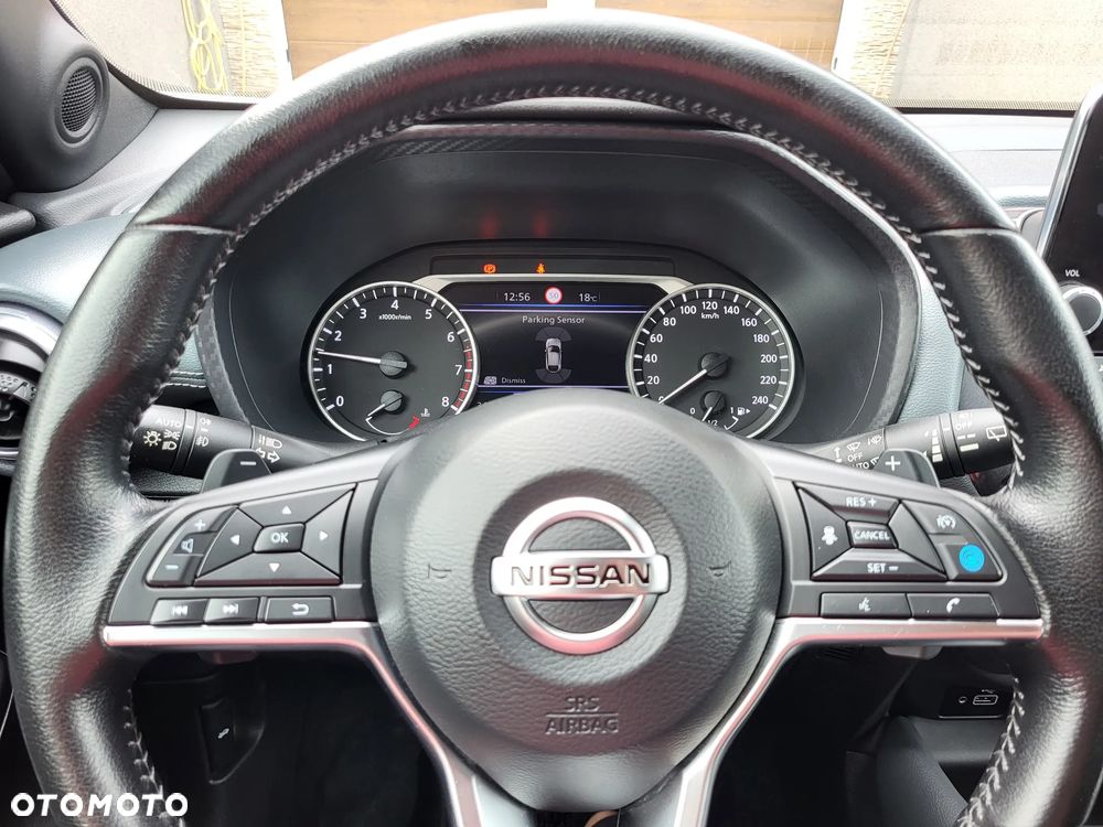 Nissan Juke DIG-T 117 DCT Tekna - 32