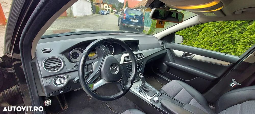 Mercedes-Benz C 180 BlueEFFICIENCY 7G-TRONIC Avantgarde - 8