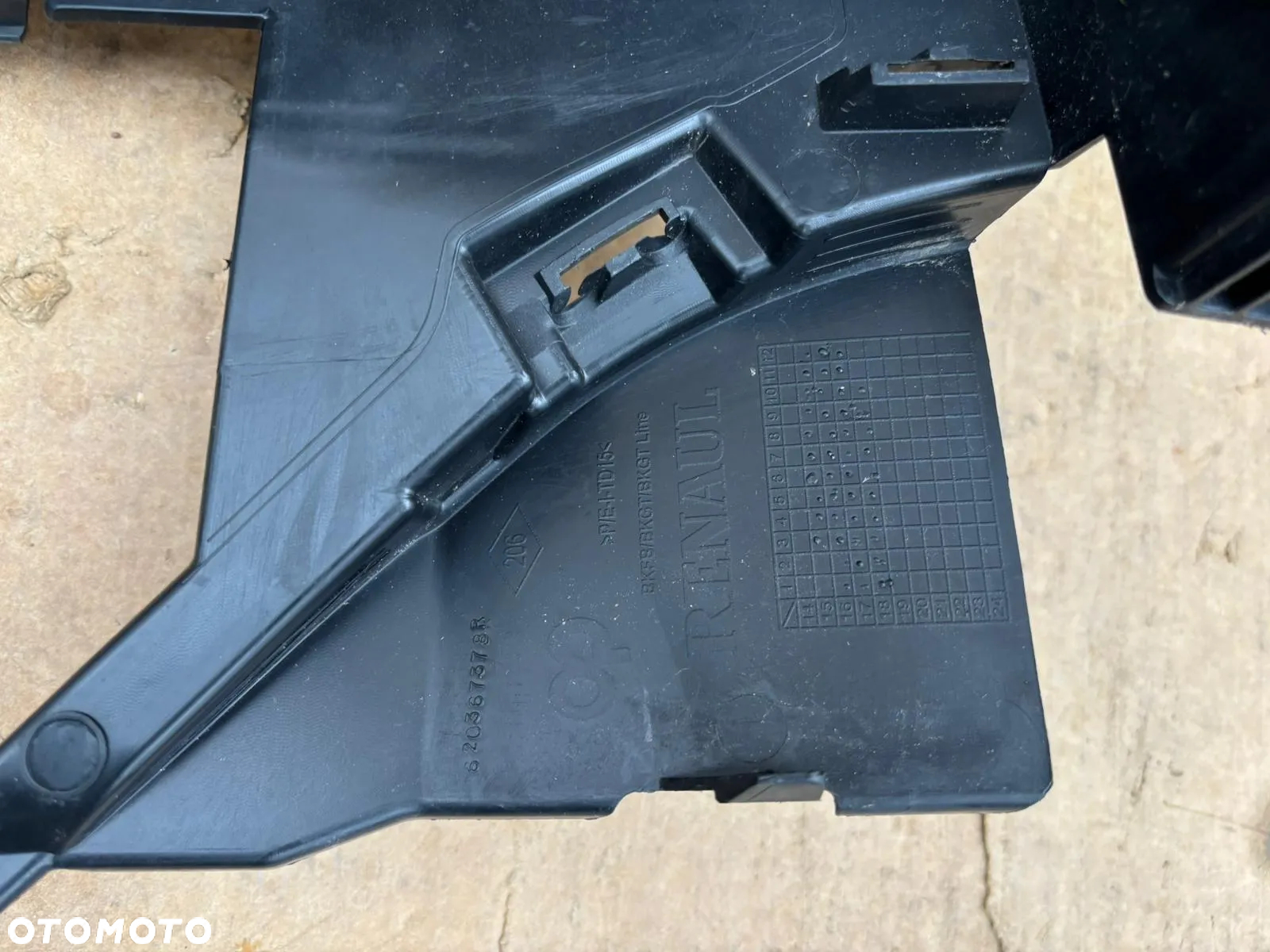 Wzmocnienie Grilla Zderzaka Podstawa Atrapa Renault Megane IV 620367378R - 5