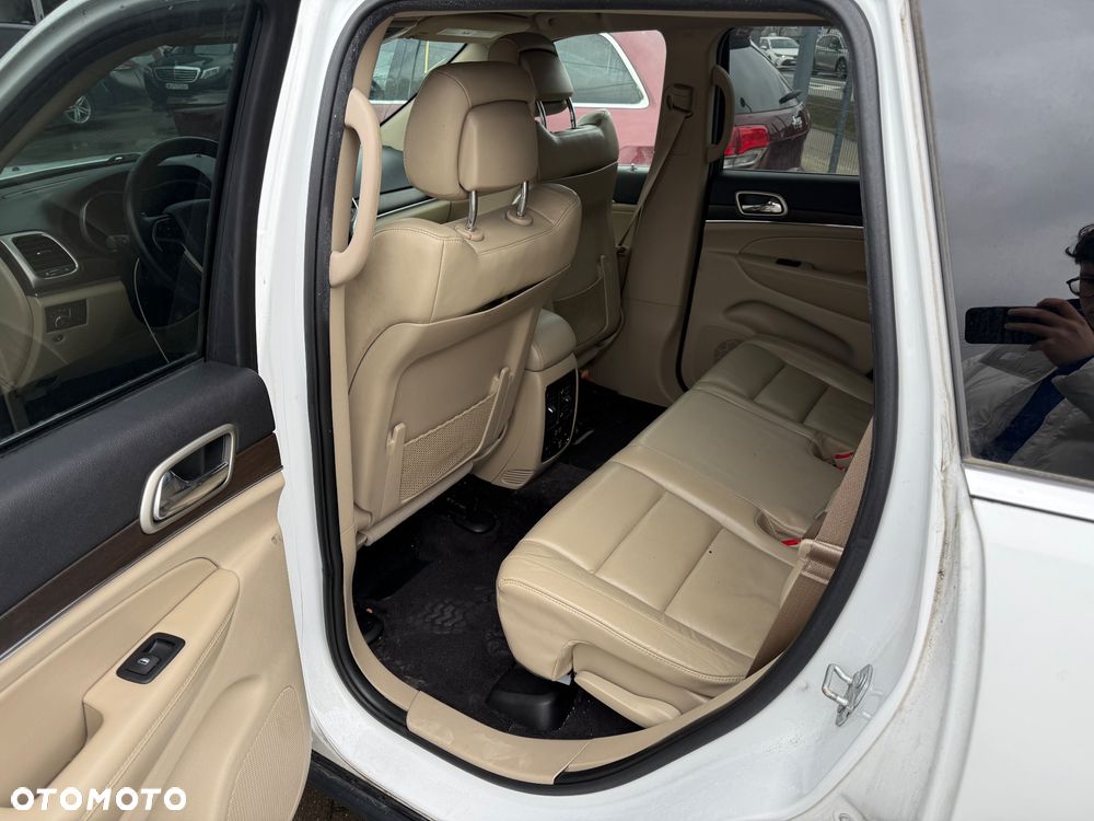 Jeep Grand Cherokee - 9