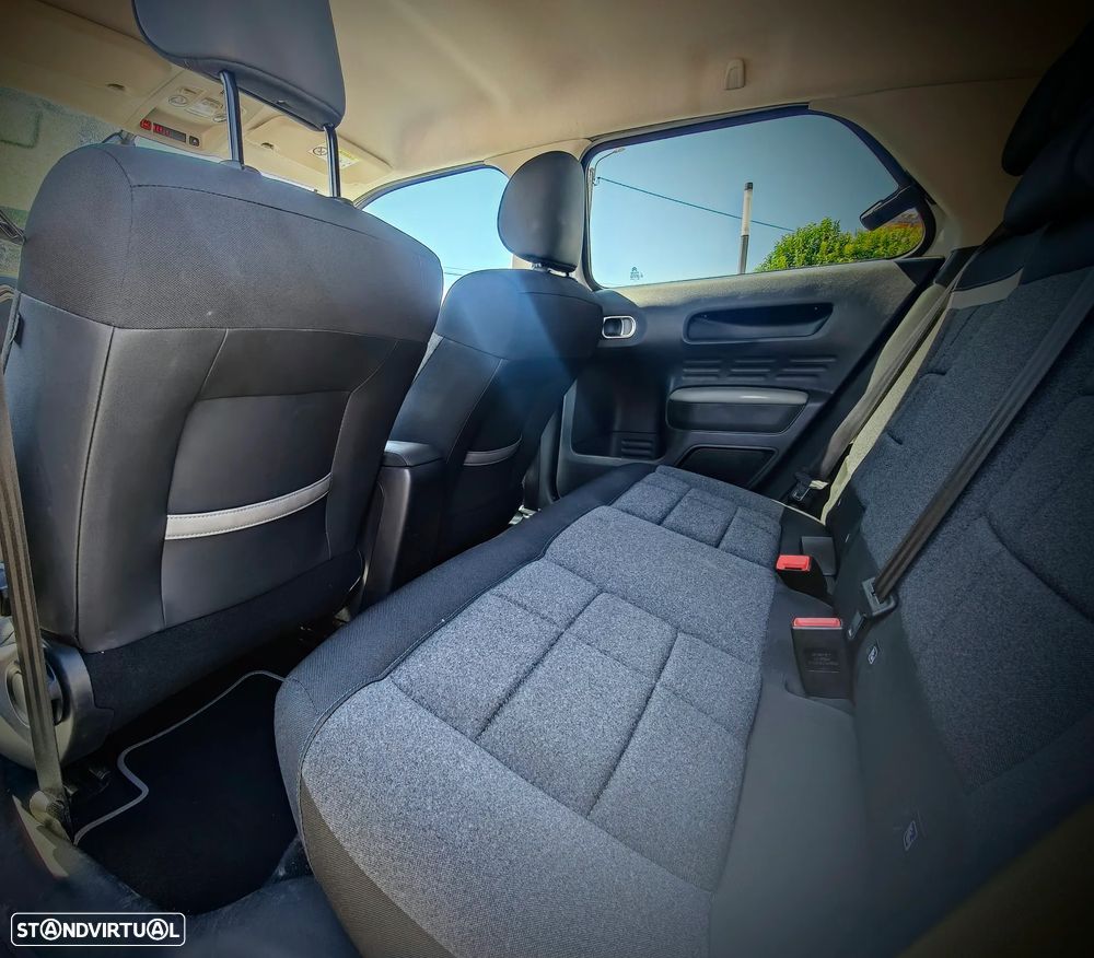 Citroën C4 Cactus 1.2 PureTech Shine - 13