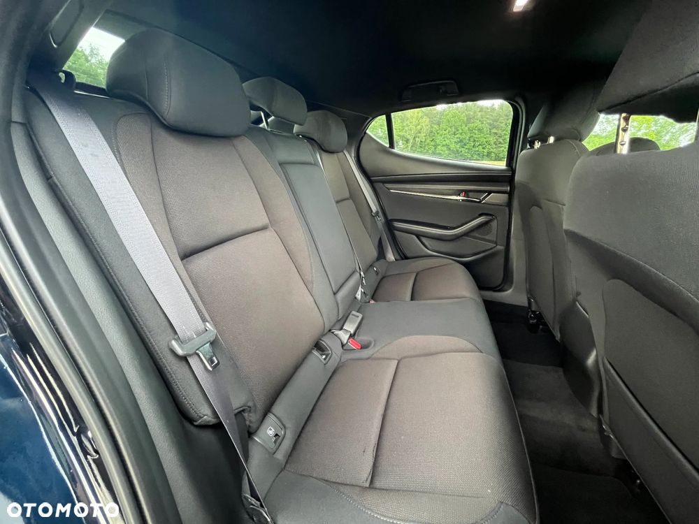 Mazda 3 SKYACTIV-X 2.0 M-Hybrid - 16