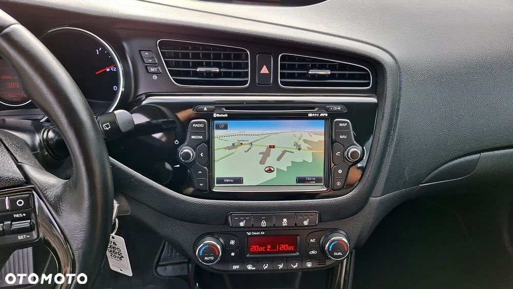 Kia Ceed 1.6 CRDi 128 ISG Spirit - 36