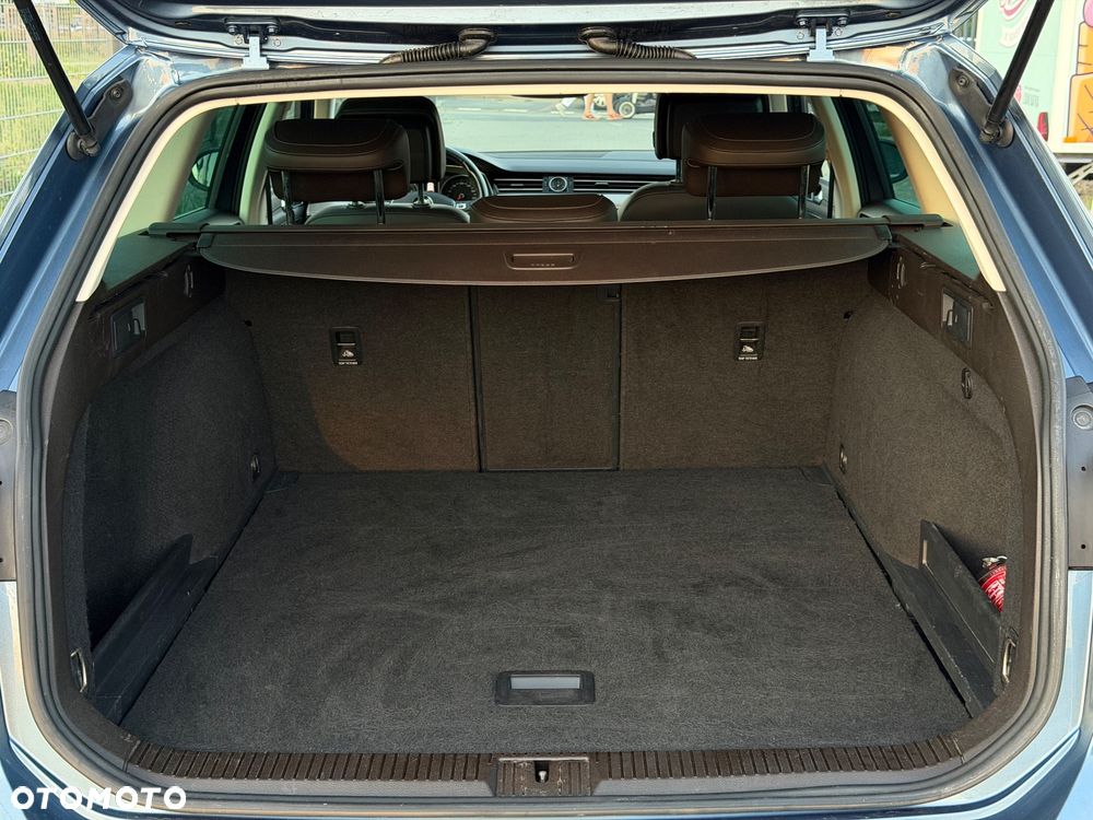 Volkswagen Passat 2.0 TSI BMT Highline DSG - 33