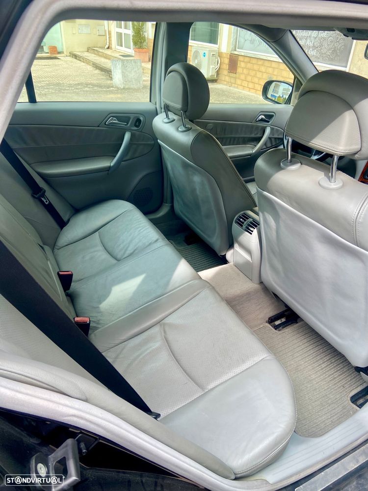 Mercedes-Benz C 200 - 6