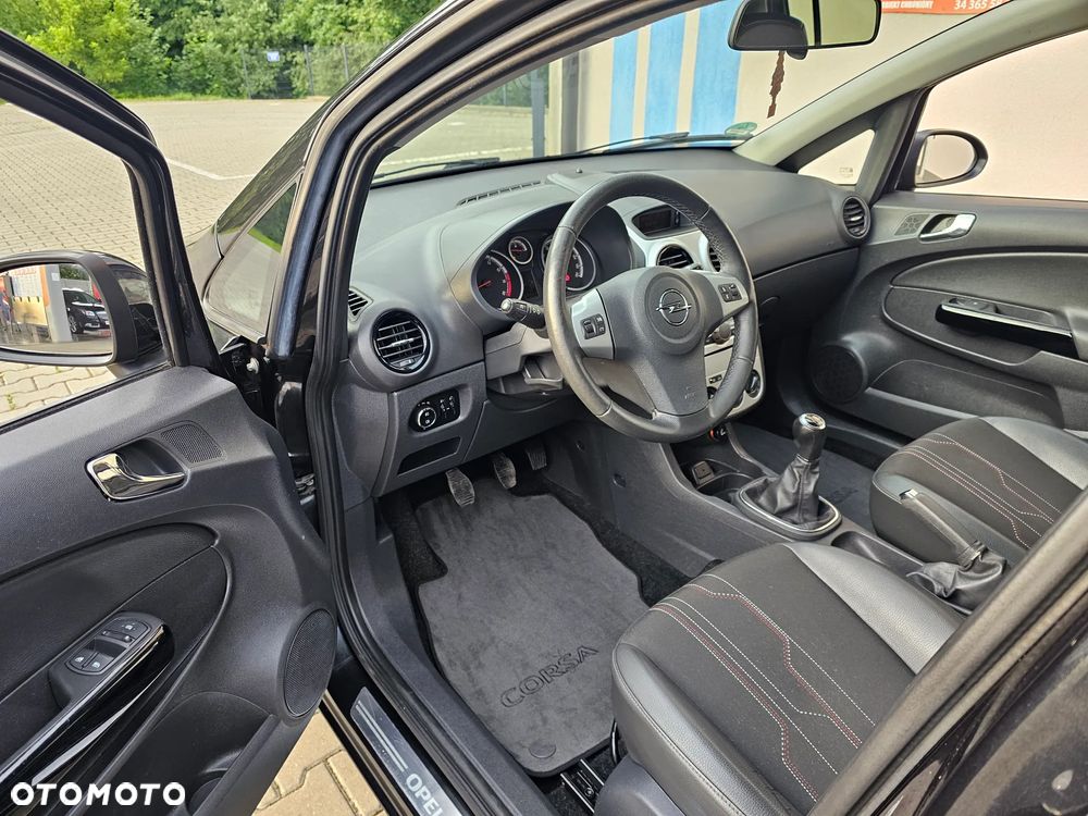 Opel Corsa 1.4 16V 150 Jahre - 4