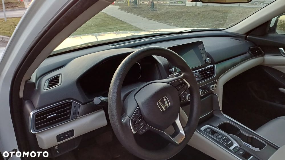 Honda Accord - 5
