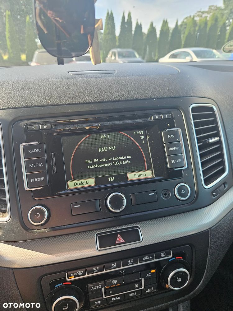Volkswagen Sharan 2.0 TDI DSG BlueMotion Technology Match - 19