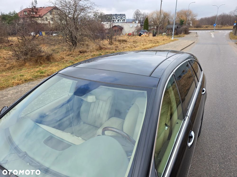 Mercedes-Benz Klasa R 320 CDI L 4-Matic - 23