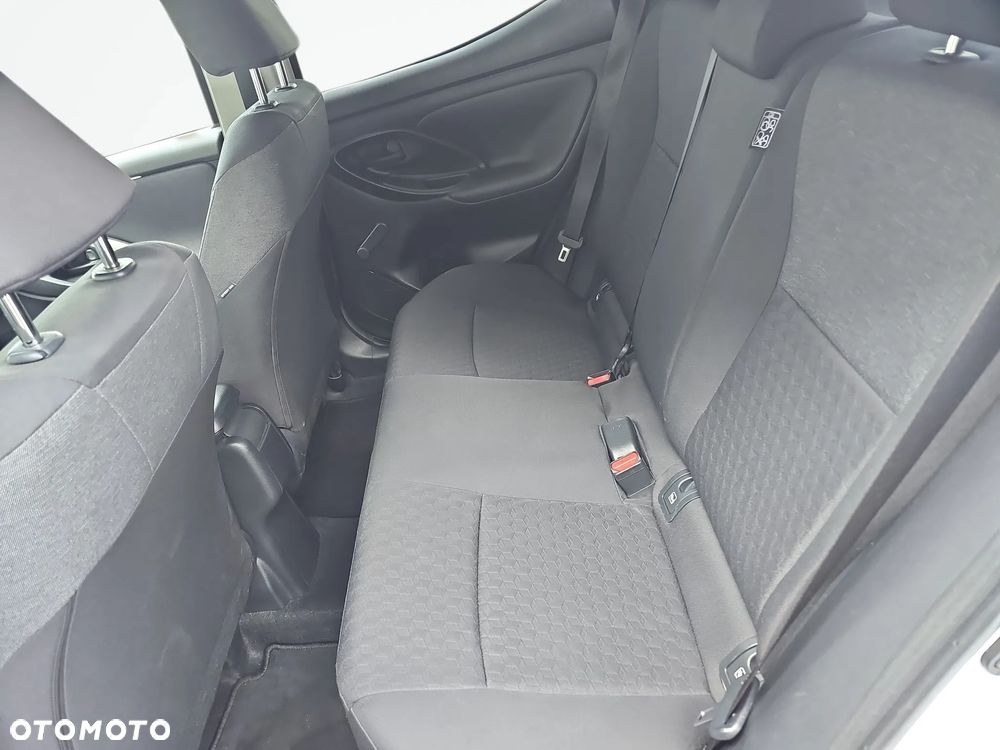 Toyota Yaris 1.5 Comfort - 13