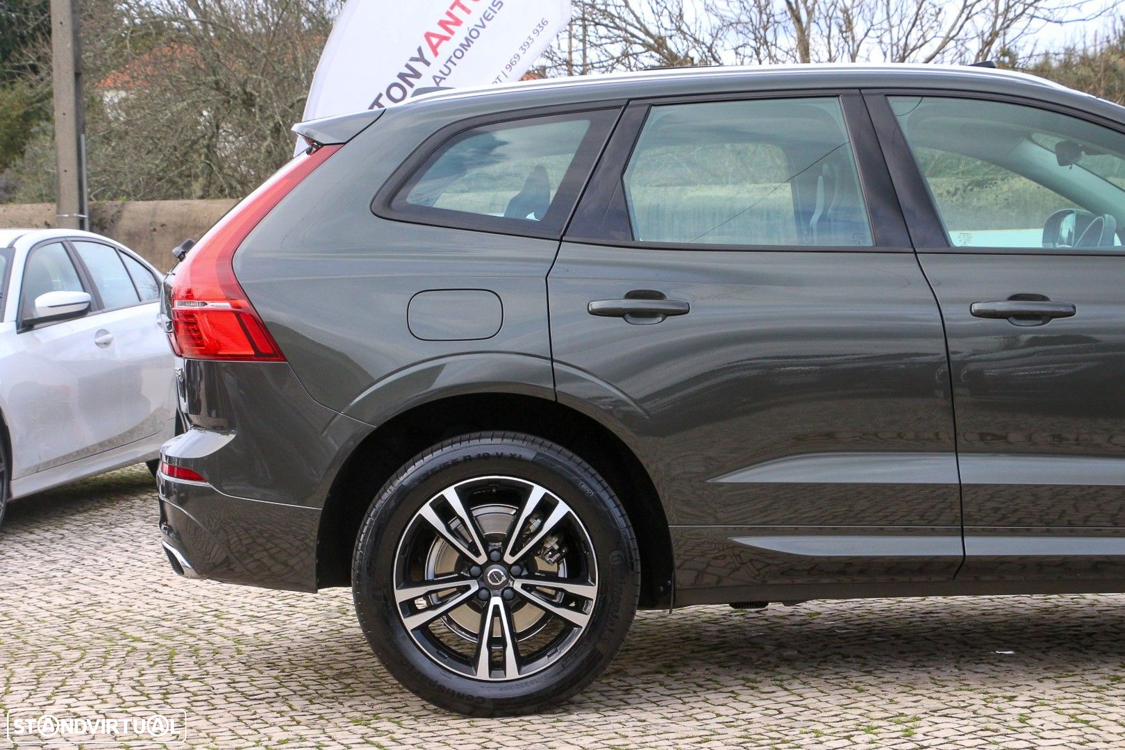 Volvo XC 60 2.0 T8 PHEV Momentum AWD - 15