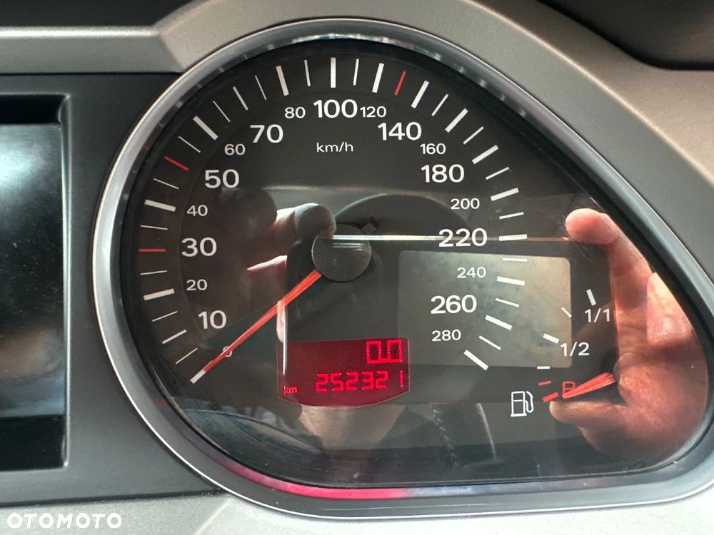 Audi A6 Avant 2.0 TFSI multitronic - 16