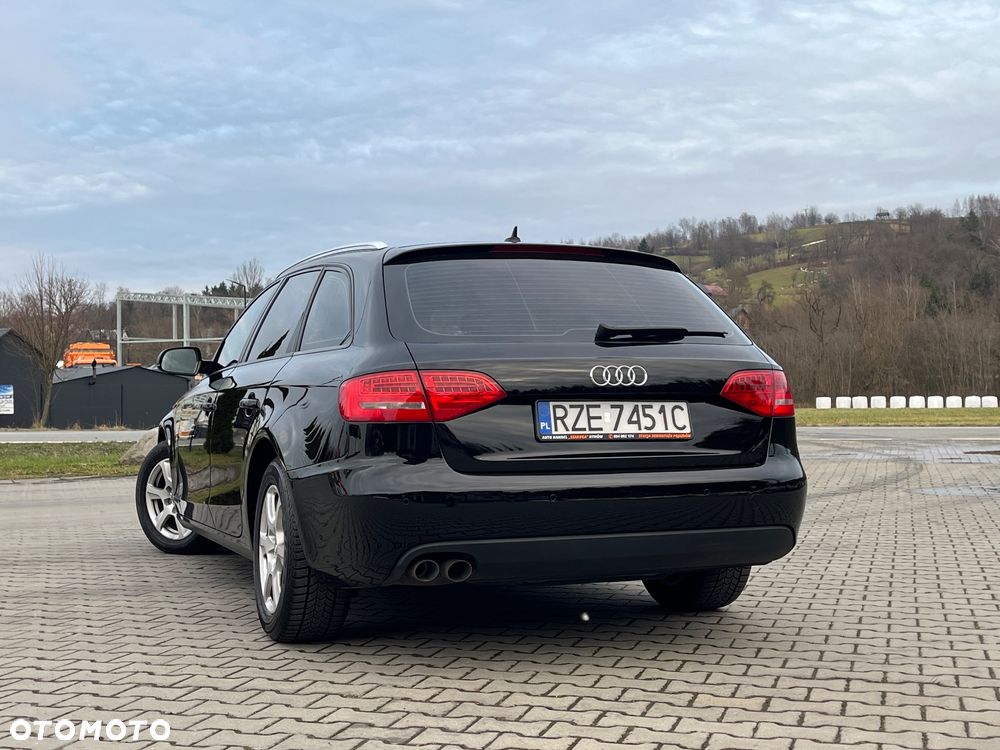 Audi A4 Avant 2.0 TDI DPF Ambiente - 10
