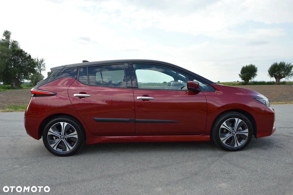 Nissan Leaf 40kWh N-Connecta - 10