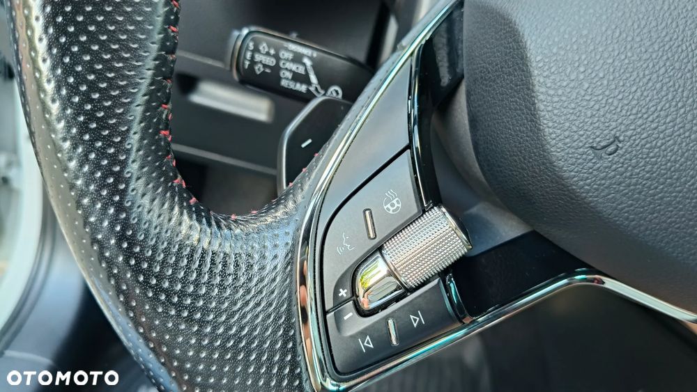 Skoda Scala 1.0 TSI DSG Monte Carlo - 32