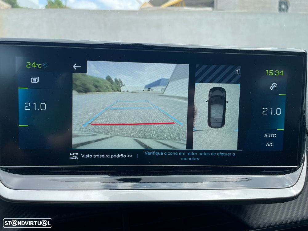 Peugeot e-208 GT - 13