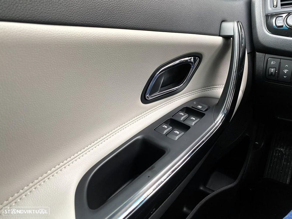 Kia Ceed SW 1.6 CRDi TX Sport - 26