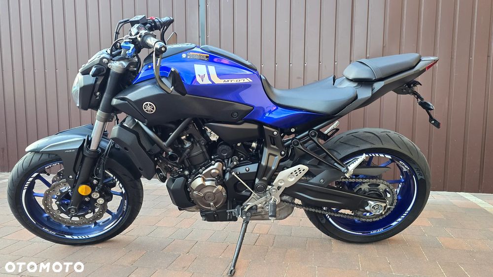 Yamaha MT - 3