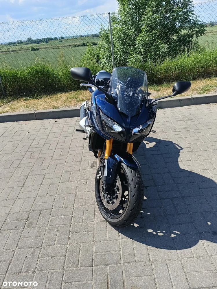 Yamaha FZ - 4