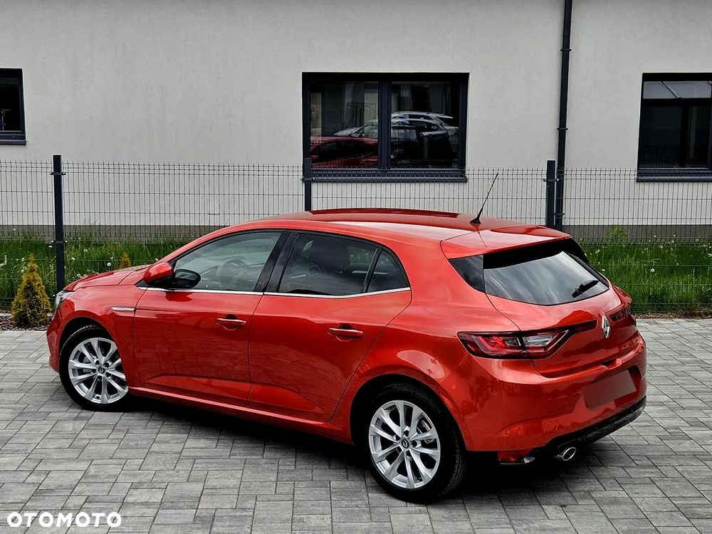 Renault Megane ENERGY TCe 130 Start & Stop Paris Business - 7
