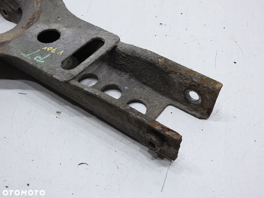 WAHACZ PRAWY TYŁ VOLVO V70 II - 5