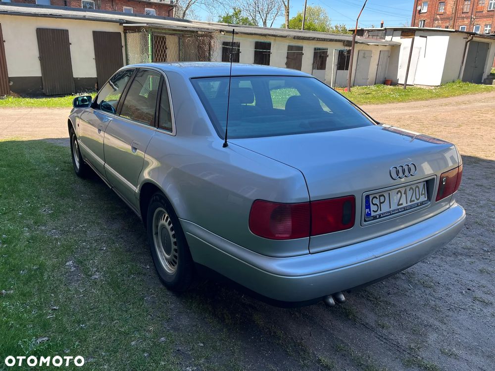 Audi A8 2.5 TDI Quattro Tiptronic - 6