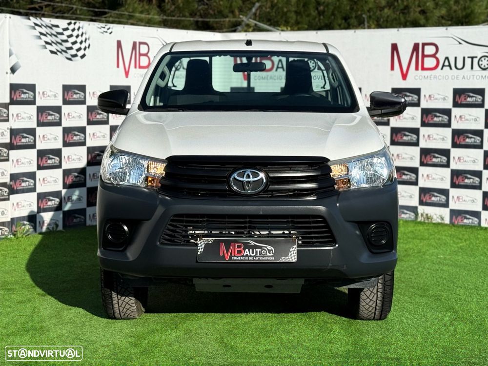 Toyota Hilux 2.4 D-4D 4WD CE CH - 17