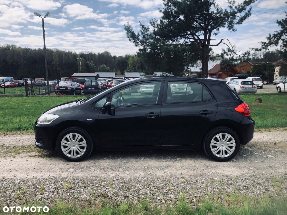 Toyota Auris 1.6 VVT-i Terra - 18