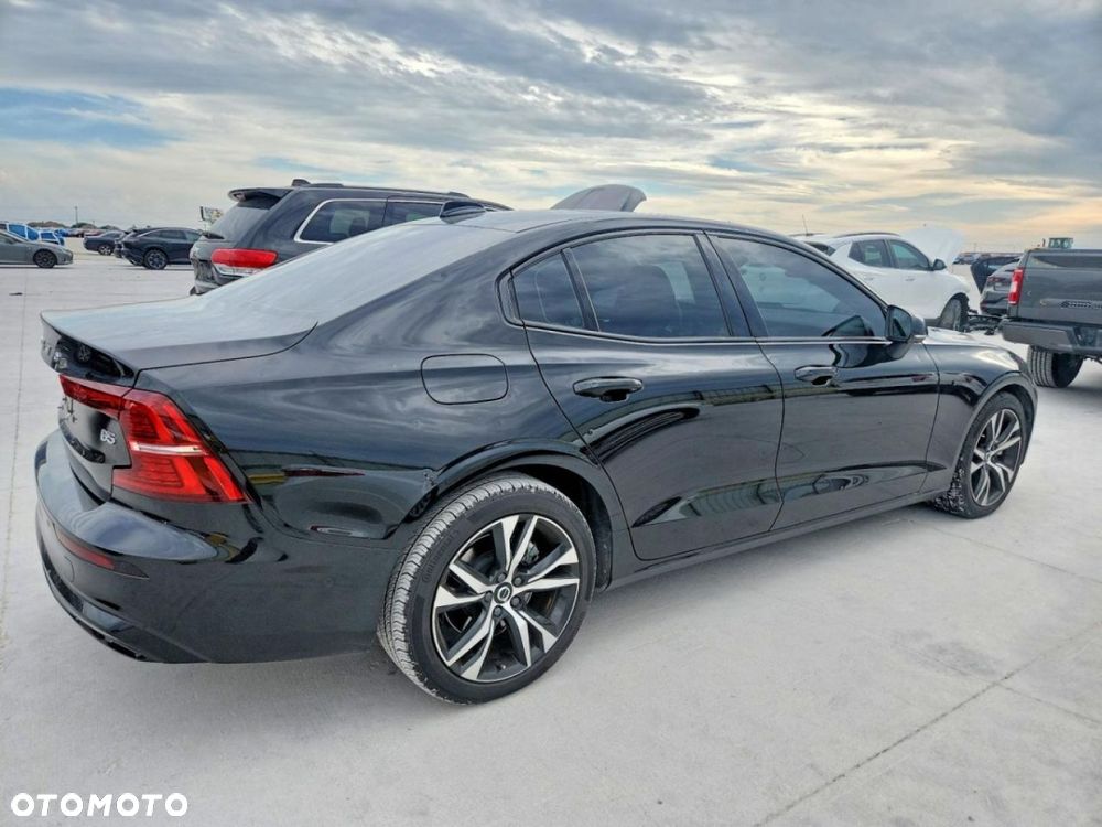 Volvo S60 - 4