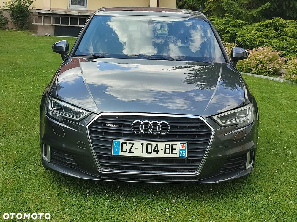 Audi A3 Sportback 2.0 TDI (clean diesel) quattro S tronic S line Sportpaket - 8