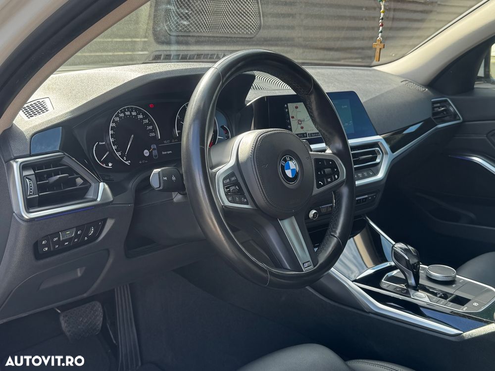 BMW Seria 3 320d Aut. Sport Line - 8