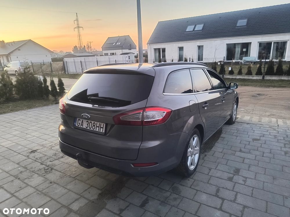 Ford Mondeo - 7