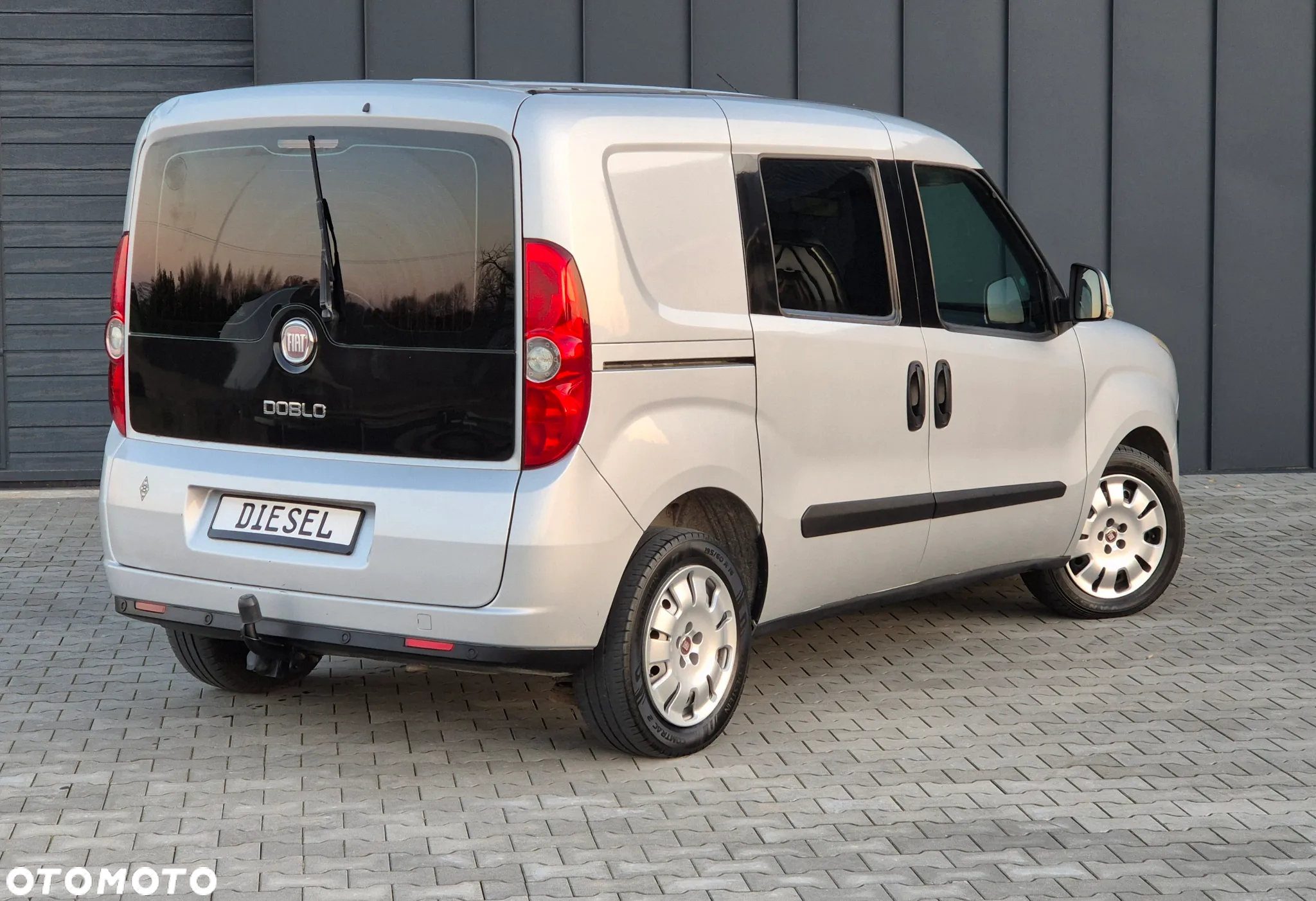Fiat Doblo 2.0 Multijet 16V Emotion - 34